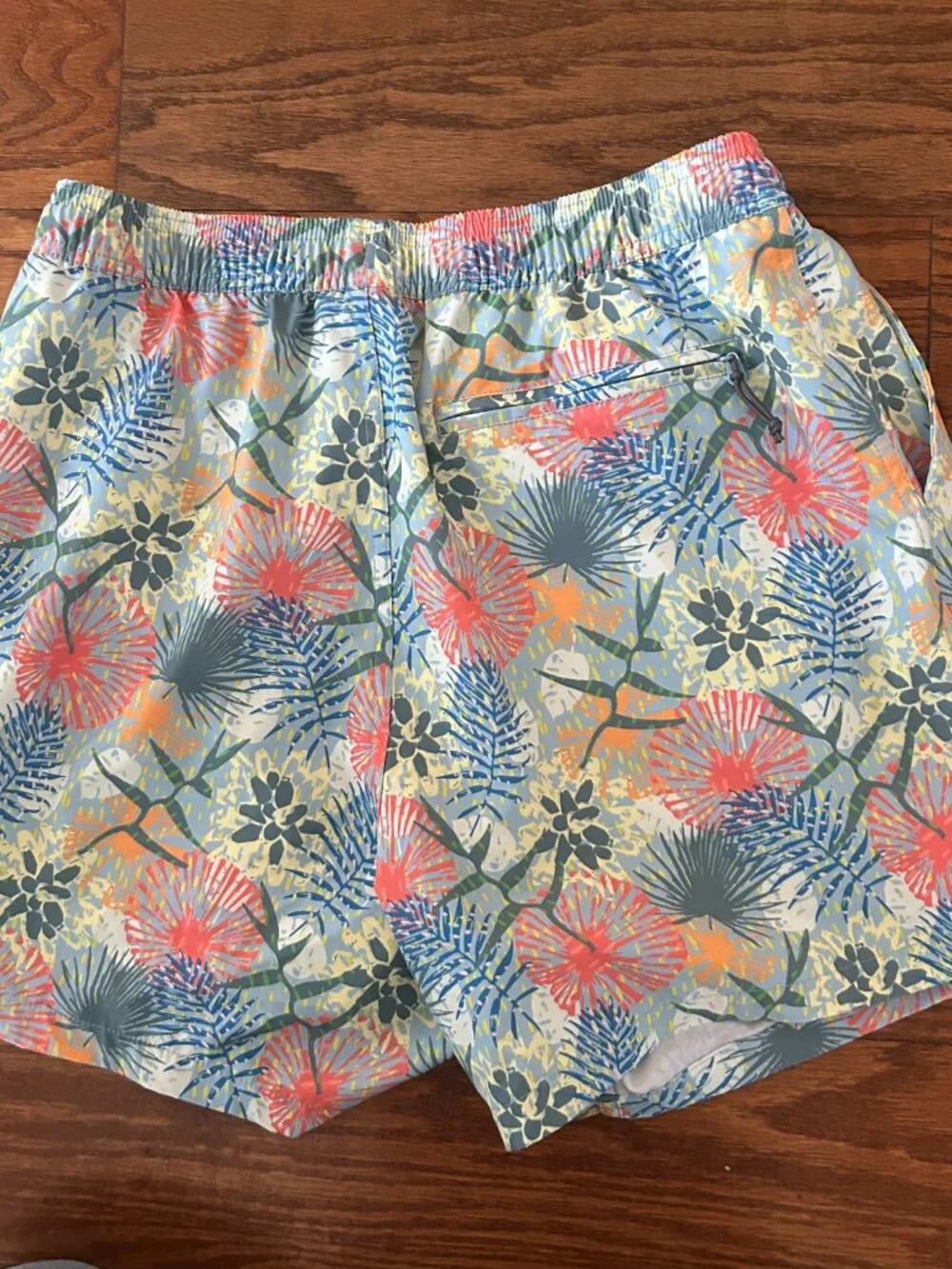 AFTCO Strike Swim Shorts Fishing Shorts Tropical Floral Elfin Yellow Size Medium